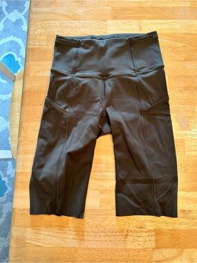 Lululemon fast & free shorts size 2